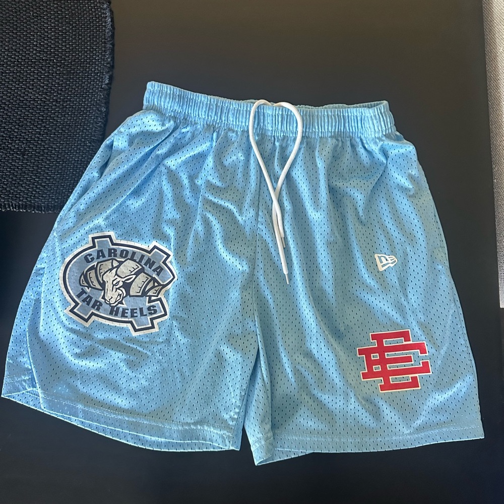 Rare Eric Emmanuel size large light blue North Carolina sports shorts